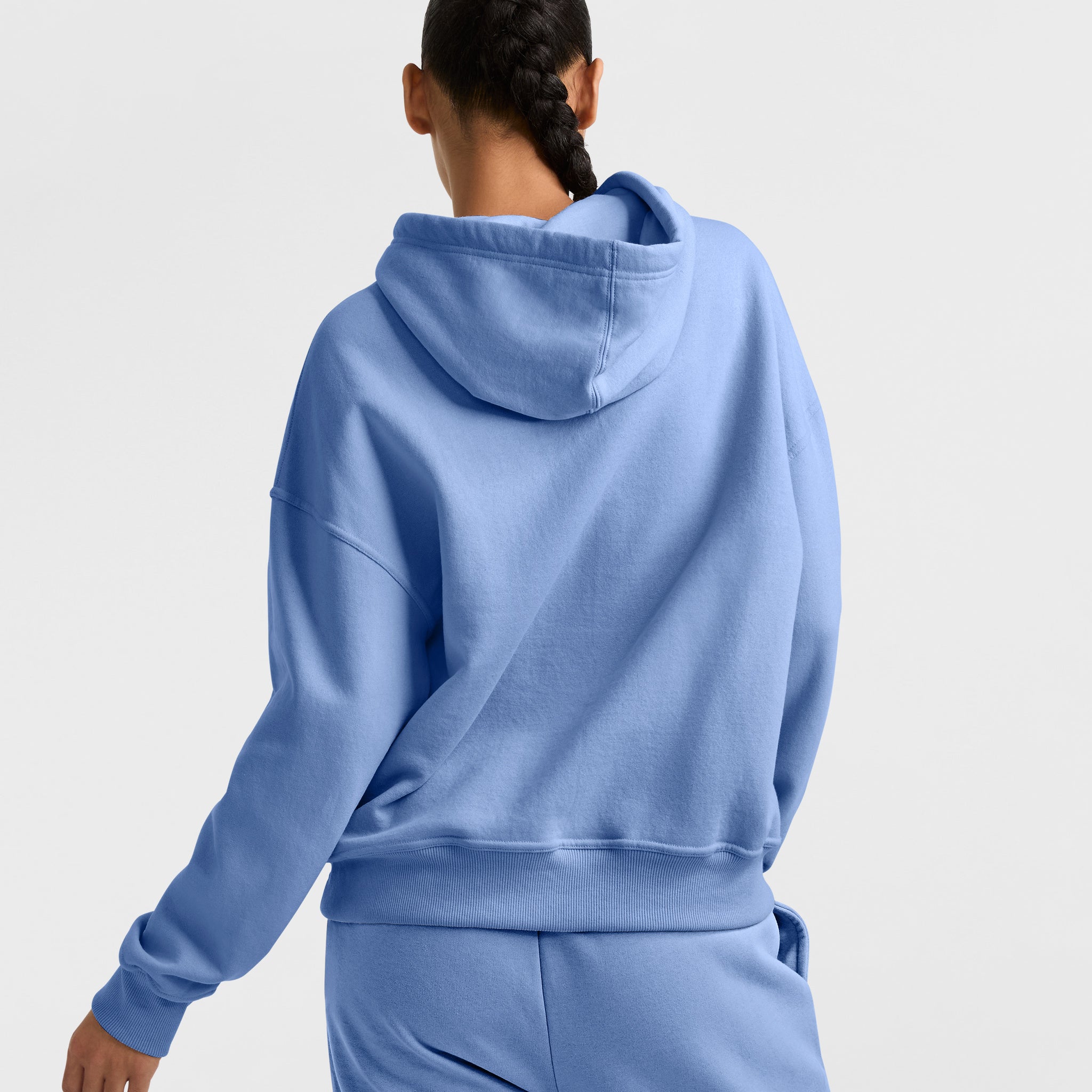 Champion Powerblend Hoodie for Women - Relaxed Fit, Embroidered Logo