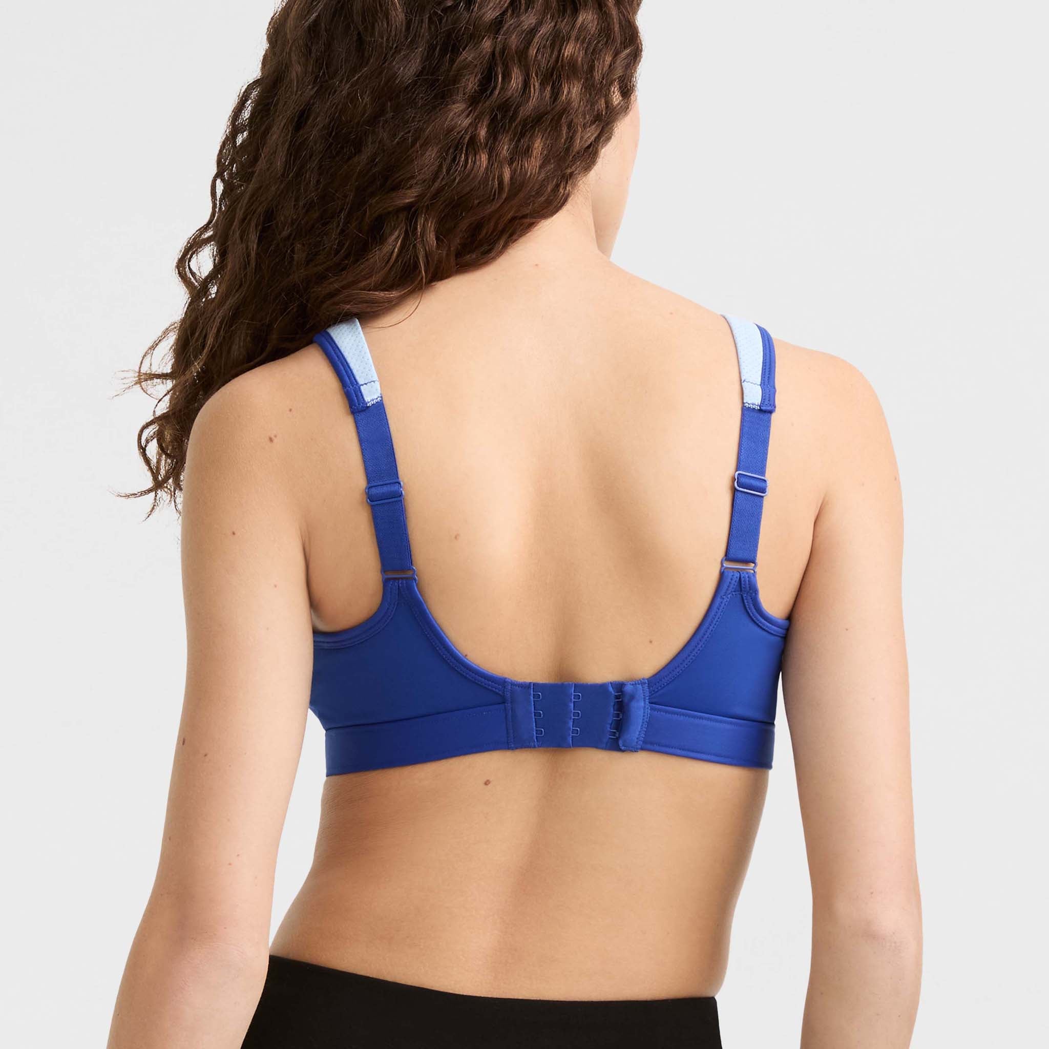 High-Impact Sports Bra with Moisture-Wicking & Gel Straps – Spot Comfort